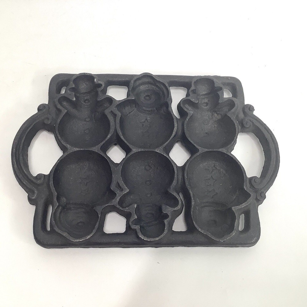 Cast Iron Snowman Winter Holiday 6‎ Muffin Pan Mold Cornbread Gingerbread Black